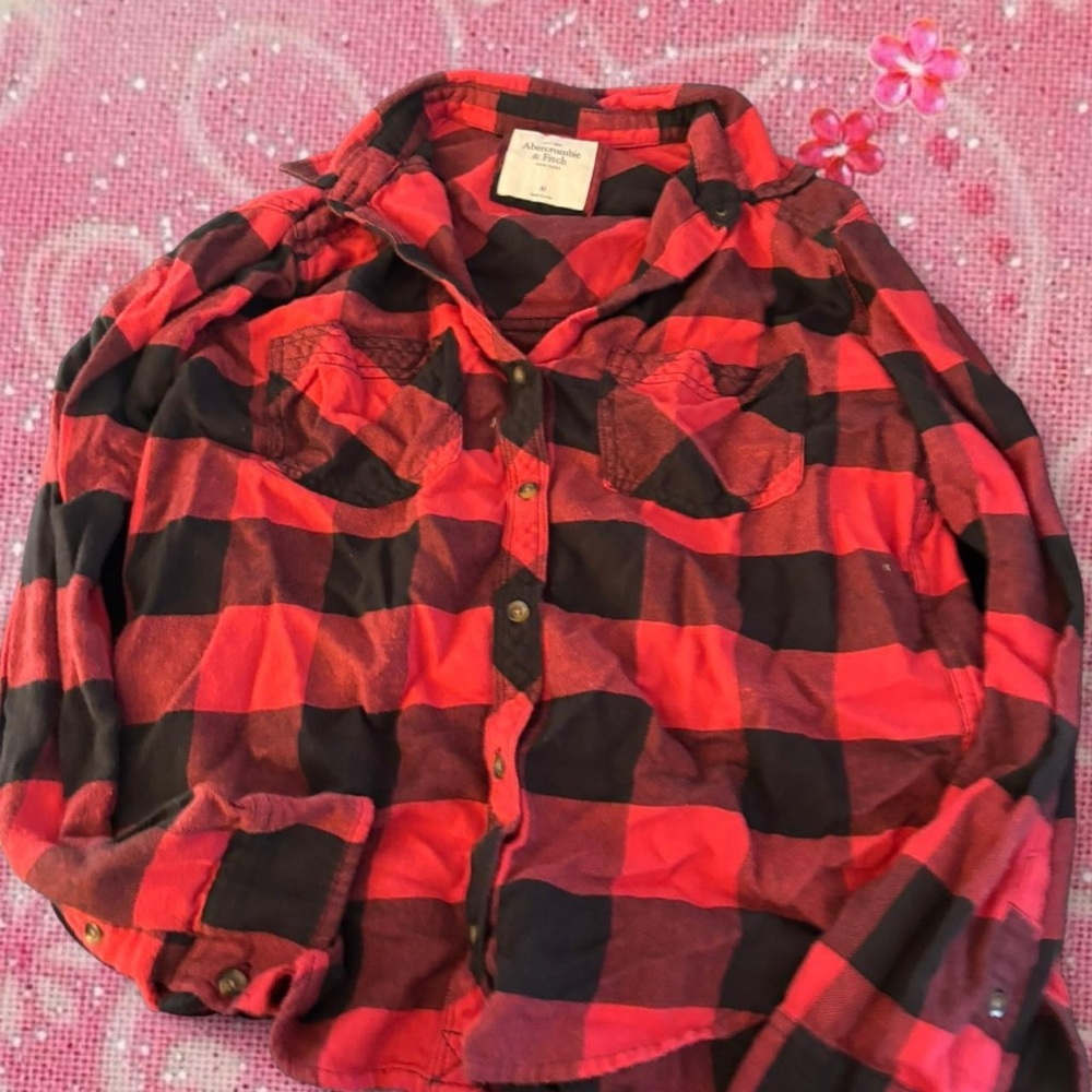 Abercrombie & Fitch Red and Black Plaid Long Sleeve Shirt